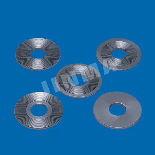 Serrated Metal Gaskets With Inner Collar